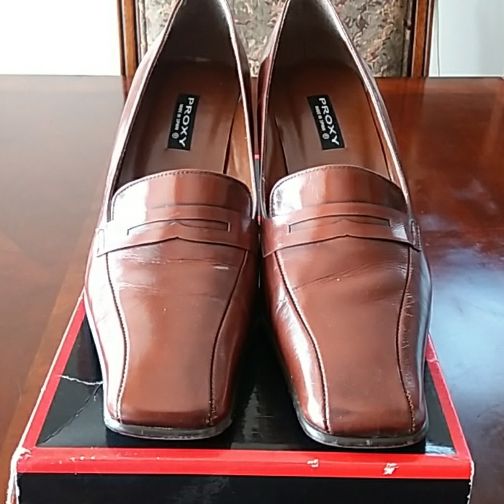 Jitter Caprice Brown Heels